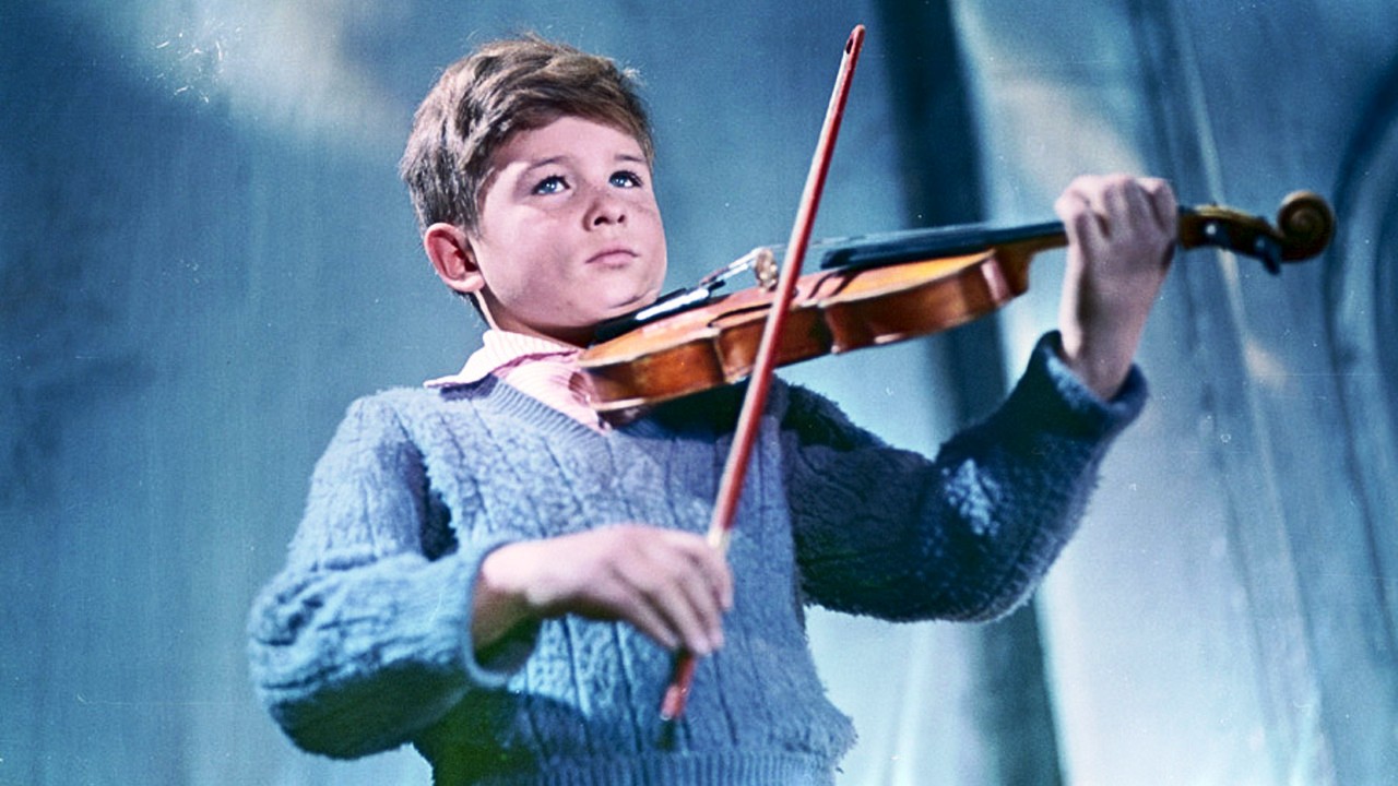 Il rullo compressore e il violino - CineFatti